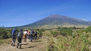 Pendaki Solo Gunung Rinjani Wajib Ikuti Panduan Baru